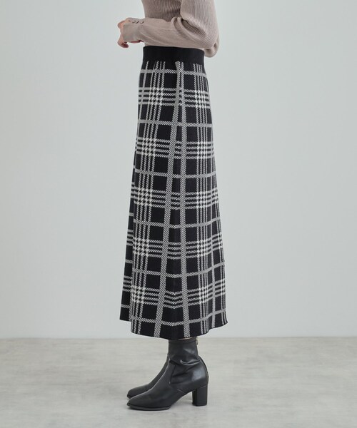 DRESKIP（ドレスキップ）の「◆【高レビュー/洗える/セットアップ可】 着る度うっとり もちもちチェック柄ニットナロースカート（スカート・レディース・ブラック系1/ベージュ系その他2/ブラック・02/04/03）」の19枚目の写真