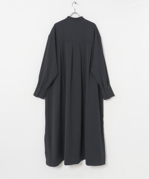 ITEMS URBANRESEARCH(アイテムズ アーバンリサーチ)の「バンドカラーワンピース(ワンピース・レディース・カーキ/ネイビー・FREE)」の20枚目の写真