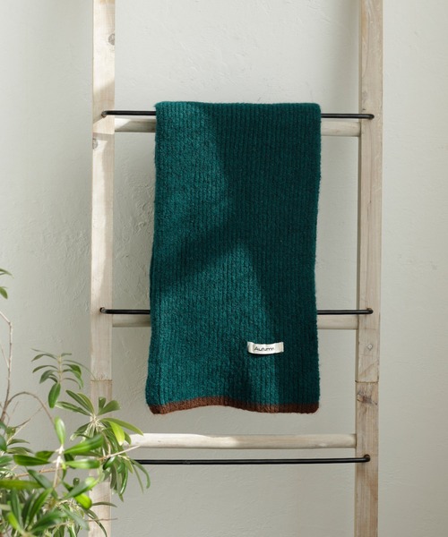 VitaFelice（ヴィータフェリーチェ）の「切り替えデザインシンプルバイカラーリブマフラー（マフラー・レディース・ブラック/ダークブラウン/グレー/レッド/イエロー/グリーン/オートミール・FREE）」の21枚目の写真