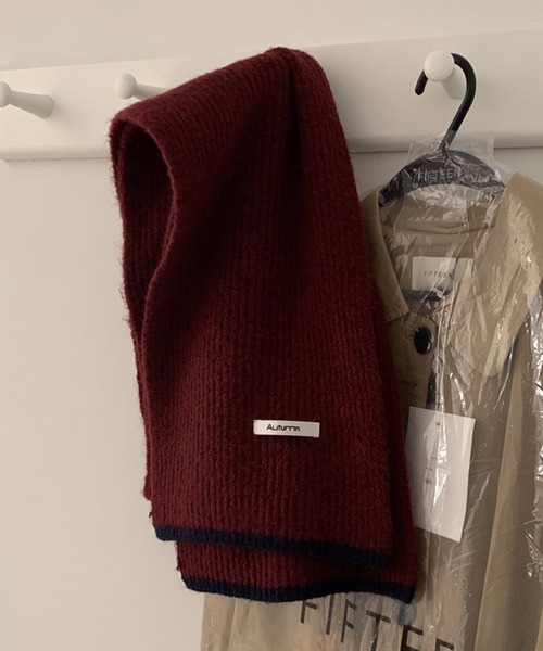 VitaFelice（ヴィータフェリーチェ）の「切り替えデザインシンプルバイカラーリブマフラー（マフラー・レディース・ブラック/ダークブラウン/グレー/レッド/イエロー/グリーン/オートミール・FREE）」の19枚目の写真