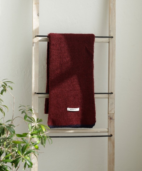 VitaFelice（ヴィータフェリーチェ）の「切り替えデザインシンプルバイカラーリブマフラー（マフラー・レディース・ブラック/ダークブラウン/グレー/レッド/イエロー/グリーン/オートミール・FREE）」の17枚目の写真