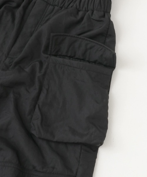 KBF（ケイビーエフ）の「ポケットディティールスノーパンツ（その他パンツ・レディース・アイボリー/ブラック・ONE）」の22枚目の写真