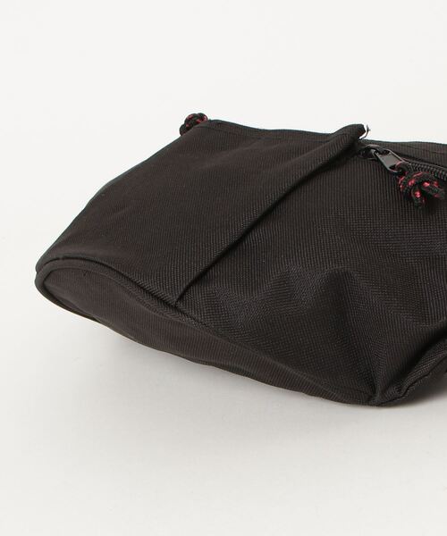 C.E.L.STORE(セルストア)の「NISSIN CAP&BAG / ニッシンキャップ&バッグ POLY 4 ZIPPER FANNY PACK ウエストポーチ(ボディバッグ/ウエストポーチ・メンズ・ブラック・FREE)」の13枚目の写真