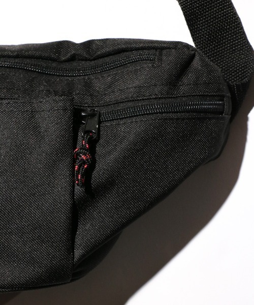C.E.L.STORE(セルストア)の「NISSIN CAP&BAG / ニッシンキャップ&バッグ POLY 4 ZIPPER FANNY PACK ウエストポーチ(ボディバッグ/ウエストポーチ・メンズ・ブラック・FREE)」の6枚目の写真