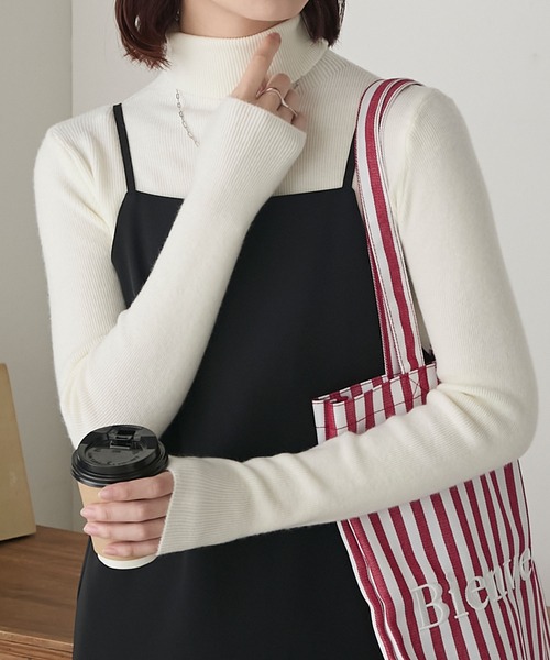 BONLECILL(ボンルシール)の「ベーシックもちもちタートルネックセーター(ニット/セーター・レディース・マスタード/ベージュ/レッド/アイボリー/ブラック/杢グレー/ブルー・FREE)」の19枚目の写真