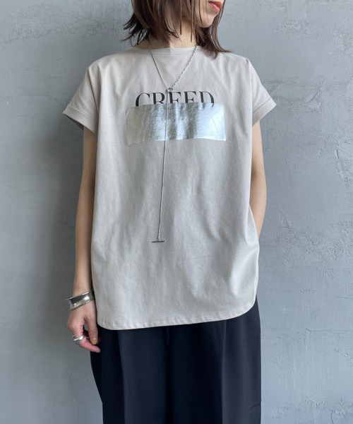 tシャツ 「MAISON DE L'ALLURE/メゾンドゥラリュール」 箔ラバーロゴプリントＴシャツ レディース MAISON DE L'ALLURE/メゾンドゥラリュール] 箔ラバーロゴ
