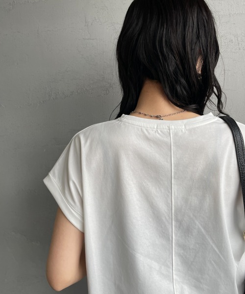 tシャツ 「MAISON DE L'ALLURE/メゾンドゥラリュール」 箔ラバーロゴプリントＴシャツ レディース MAISON DE L'ALLURE/メゾンドゥラリュール] 箔ラバーロゴ