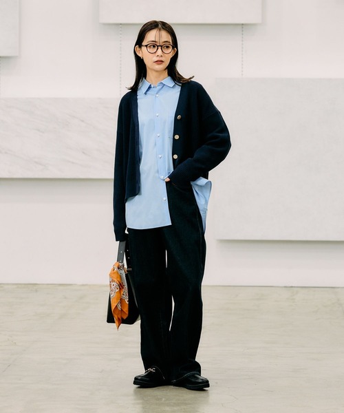 GLOBAL WORK(グローバルワーク)の「スッキレイショートVネックカーディガン長袖/253314(カーディガン/ボレロ・レディース・ネイビー/マスタード/ブルー系3/グレー系1・LARGE/MEDIUM)」の10枚目の写真