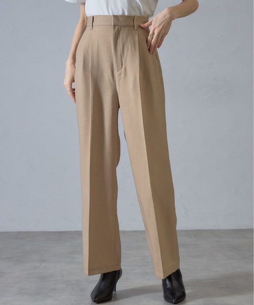 &. NOSTALGIA（アンドドットノスタルジア）の「【ZOZO限定】ハイウエストカラータックスラックス（スラックス・レディース・ライトベージュ/ライトグレー/ブラック・マルチサイズ）」の3枚目の写真