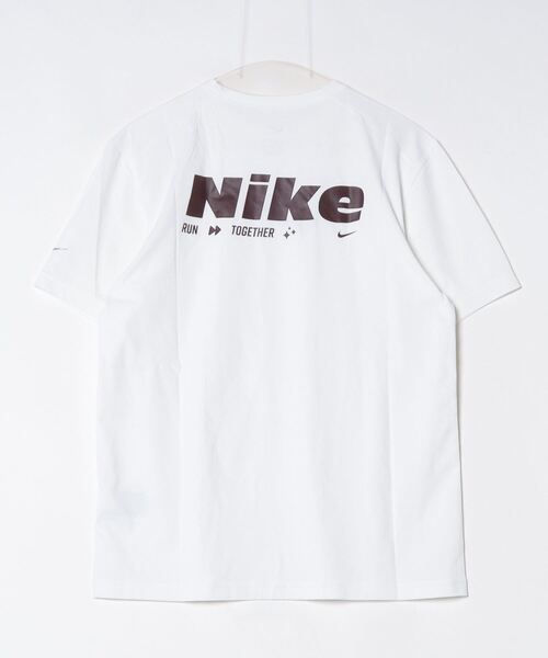 NIKE（ナイキ）の「ナイキ NIKE ナイキ DF UV HYVERSE S/S トップ OPP2（Tシャツ/カットソー・メンズ・ダークグレー/イエロー/ホワイト・M/L/LL/3L/S）」の4枚目の写真