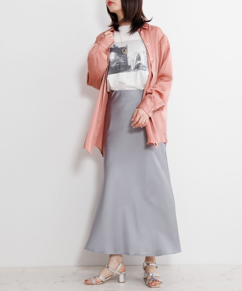 HIMIKO(ヒミコ)の「【Made in Japan】【HIMIKO】スクエアトゥミドルヒールサンダル/651212(サンダル・レディース・ピンク/ネイビー/シルバー・22.0cm/21.5cm/25.0cm/24.0cm/25.5cm/24.5cm/23.5cm/22.5cm/23.0cm)」の20枚目の写真