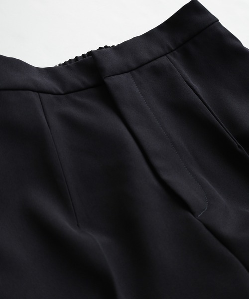 evernavy(エバーネイビー)の「センタープレスフレアパンツ(その他パンツ・レディース・ダークネイビー・S/M/L)」の3枚目の写真
