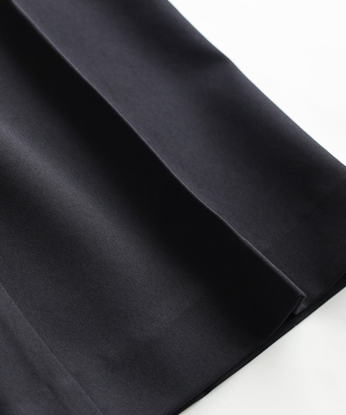 evernavy(エバーネイビー)の「センタープレスフレアパンツ(その他パンツ・レディース・ダークネイビー・S/M/L)」の4枚目の写真