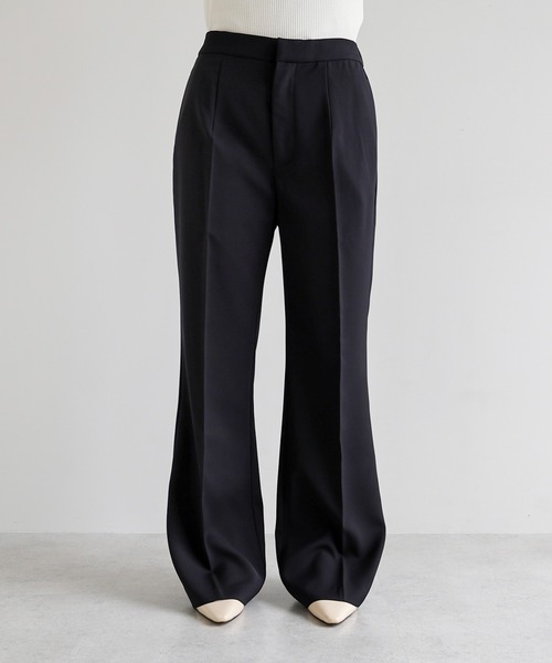 evernavy(エバーネイビー)の「センタープレスフレアパンツ(その他パンツ・レディース・ダークネイビー・S/M/L)」の21枚目の写真