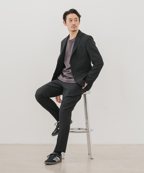 EDIFICE(エディフィス)の「”吸汗&速乾機能” EVALET メッシュ 2ボタン ジャケット【セットアップ可】(テーラードジャケット・メンズ・ベージュ/ネイビー/ブラック・X-SMALL/SMALL/MEDIUM/LARGE/X-LARGE/XX-LARGE)」の4枚目の写真