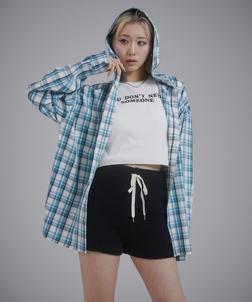 ENVYM（アンビー）の「オーバーサイズフーディチェックシャツ（シャツ/ブラウス・レディース・ブラック/ベージュ/ブルー・FREE）」の19枚目の写真