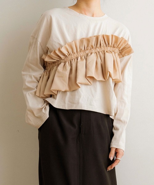 NOAHL(ノアル)の「【NOAHL】ビスチェドッキングトップス(Tシャツ/カットソー・レディース・ブラック/ホワイト/キナリ・FREE)」の2枚目の写真