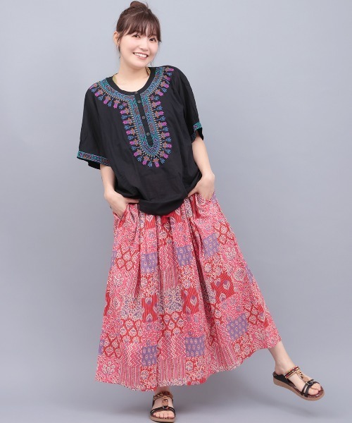 チチカカ（チチカカ）の「サシコ風パッチプリントスカート（スカート・レディース・ブルー/レッド/マスタード・FREE）」の6枚目の写真