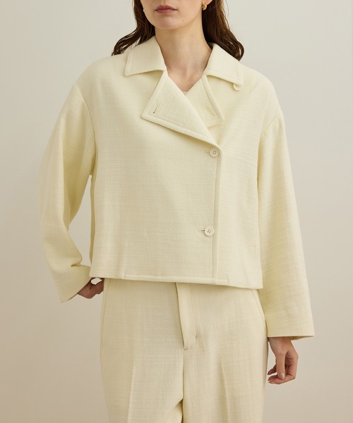 ROPE'（ロペ）の「MANTECO(マンテコ) コットンライトショートトレンチコート（トレンチコート・レディース・オフホワイト・FREE）」の2枚目の写真