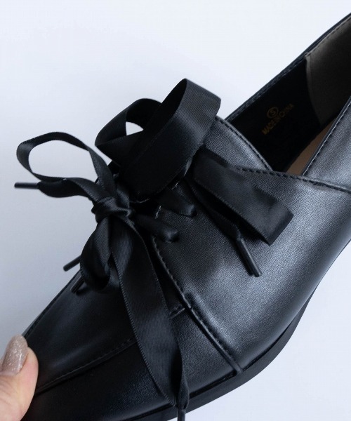 Fabby fabby（ファビィーファビィー）の「スクエアサテンリボンシューズ（ローファー・レディース・ブラック/シルバー/ブラウン系その他/ブラック系その他・SMALL/MEDIUM/LARGE）」の22枚目の写真