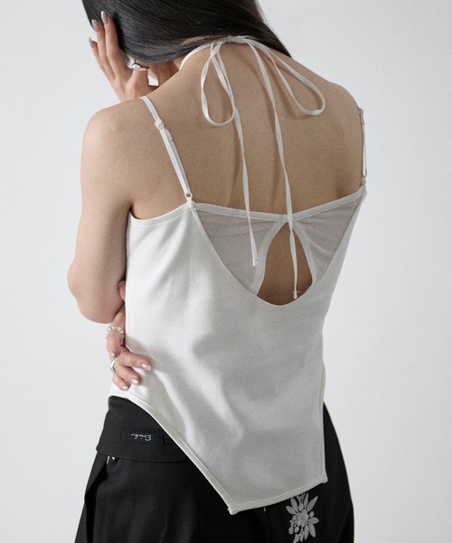 Ezick(エジック)の「Design neck カップインキャミソール(キャミソール・レディース・オフホワイト/ブラック/ホワイト系・FREE)」の18枚目の写真