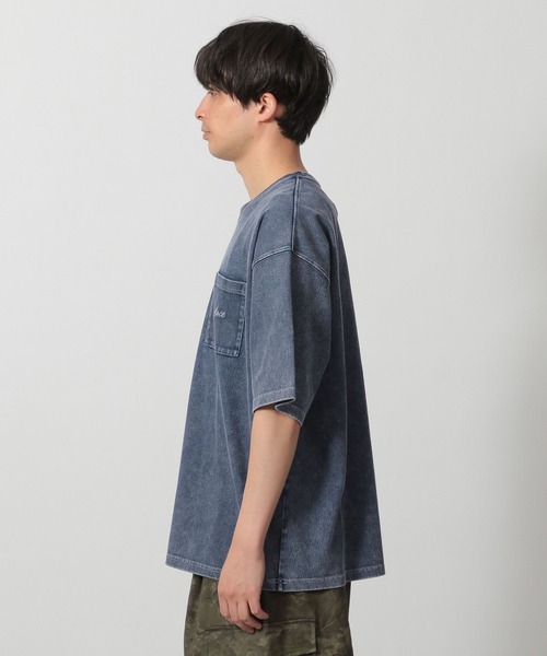 LAKOLE(ラコレ)の「デニムライク刺繍T / 324581(Tシャツ/カットソー・メンズ・ブルー/ブラック/その他9/インディゴブルー・MEDIUM/LARGE/X-LARGE)」の14枚目の写真