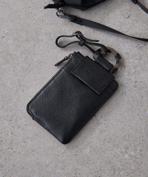 ear PAPILLONNER（イアパピヨネ）の「《本革》Dパーツ縦型レザーケース/バッグチャーム（カードケース・レディース・ブラック系その他/シルバー系その他・FREE）」の17枚目の写真