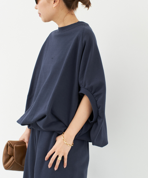 COGTHEBIGSMOKE(コグザビッグスモーク)の「【COGTHEBIGSMOKE/コグ ザ ビッグスモーク】 BROOKLYN SWEATSHIRT(スウェット・レディース・ネイビー・FREE)」の2枚目の写真