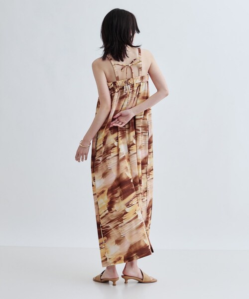 GALLEST（ギャレスト）の「デジタルプリントキャミワンピース（ワンピース・レディース・キャメル/グリーン・38/36）」の10枚目の写真