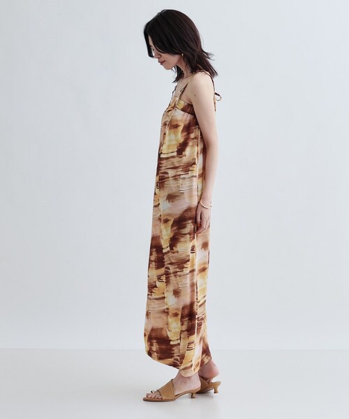 GALLEST（ギャレスト）の「デジタルプリントキャミワンピース（ワンピース・レディース・キャメル/グリーン・38/36）」の11枚目の写真