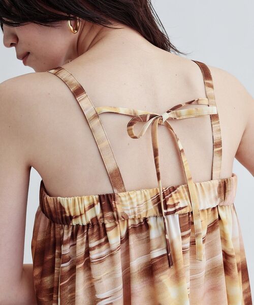 GALLEST（ギャレスト）の「デジタルプリントキャミワンピース（ワンピース・レディース・キャメル/グリーン・38/36）」の14枚目の写真