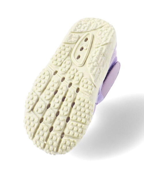 BRANSHES（ブランシェス）の「水抜きソールサンダル（サンダル・キッズ・カラフル/ブラック/ラベンダー/オレンジ・17.0cm/15.0cm/19.0cm/16.0cm/20.0cm/21.0cm/18.0cm）」の10枚目の写真