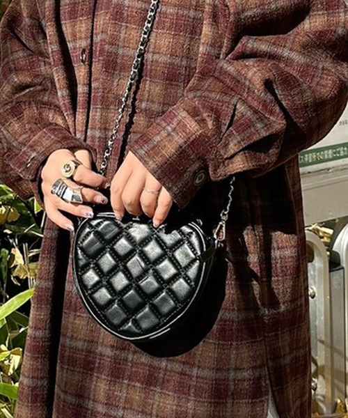 Alley Tokyo(アリートーキョー)の「【Alley select】ハートキルティングポシェット(ショルダーバッグ・レディース・ホワイト/レッド/ブラック・FREE)」の10枚目の写真