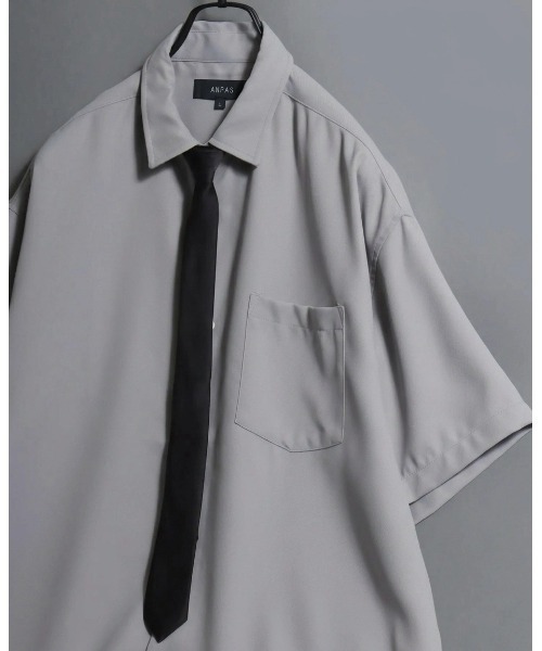 ANPAS（アンパス）の「ANPAS Oversized Short-Sleeve Shirt with Tie / アンパス 別注 ネクタイ付きオーバーサイズ半袖シャツ ワイドシルエット メンズ レギュラーカラー（シャツ/ブラウス・メンズ・ホワイト/ライトグレー/ブラック/ベージュ/ブルー・M/L）」の3枚目の写真