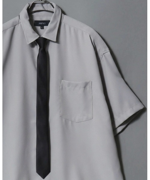 ANPAS（アンパス）の「ANPAS Oversized Short-Sleeve Shirt with Tie / アンパス 別注 ネクタイ付きオーバーサイズ半袖シャツ ワイドシルエット メンズ レギュラーカラー（シャツ/ブラウス・メンズ・ホワイト/ライトグレー/ブラック/ベージュ/ブルー・M/L）」の22枚目の写真
