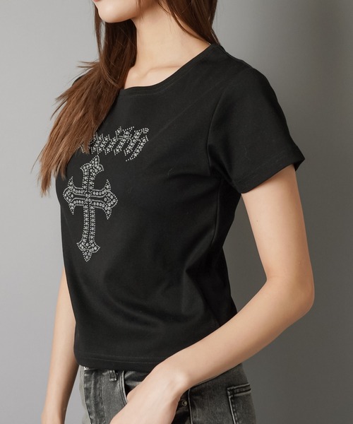 SPINNS（スピンズ）の「大人気デザインが半袖になって再登場！半袖カットソー/ピタTシャツ/ストーンクロス（Tシャツ/カットソー・レディース・オフホワイト/杢グレー/ブラック・ONESIZE）」の6枚目の写真