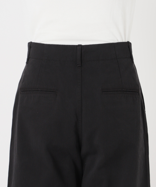 IENA（イエナ）の「オーガニックコットン チノパンツ（チノパンツ・レディース・ブラック/ベージュ・38/36/34）」の9枚目の写真
