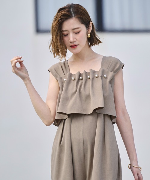 RUIRUE BOUTIQUE(ルイルエブティック)の「洗える ストレッチ | フロント パール フレア サロペット | レディース おしゃれ きれいめ リゾート 休日コーデ ウエストゴム ワイドパンツ オールインワン(サロペット/オーバーオール・レディース・ブラック/ベージュ/ブルー・LL/S/M/L)」の13枚目の写真