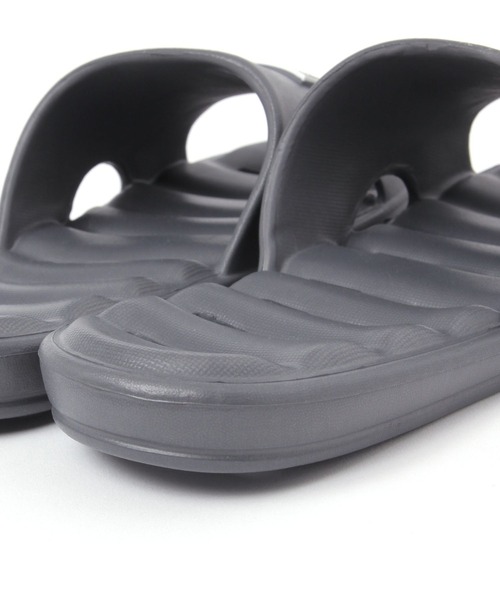 LAKOLE(ラコレ)の「EVAサンダル / 451951(サンダル・レディース・アイボリー/チャコール・FREE)」の8枚目の写真