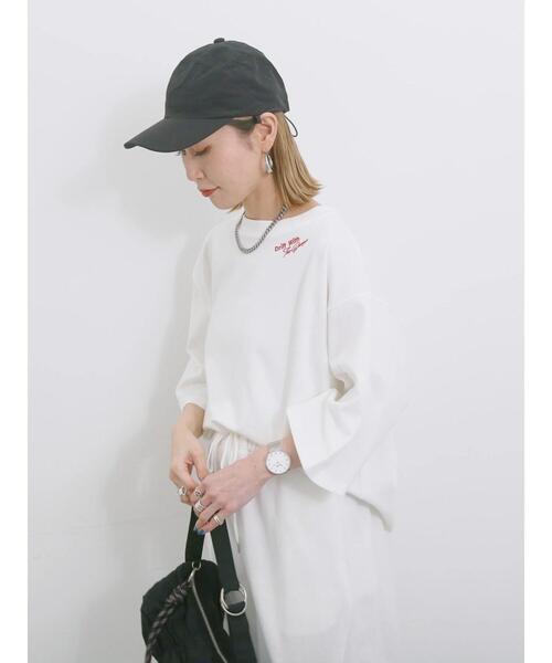 Samansa Mos2 blue（サマンサモスモスブルー）の「◎ポンチロゴ刺繍プルオーバー（Tシャツ/カットソー・レディース・サックスブルー/トップグレー/オフホワイト・F）」の9枚目の写真