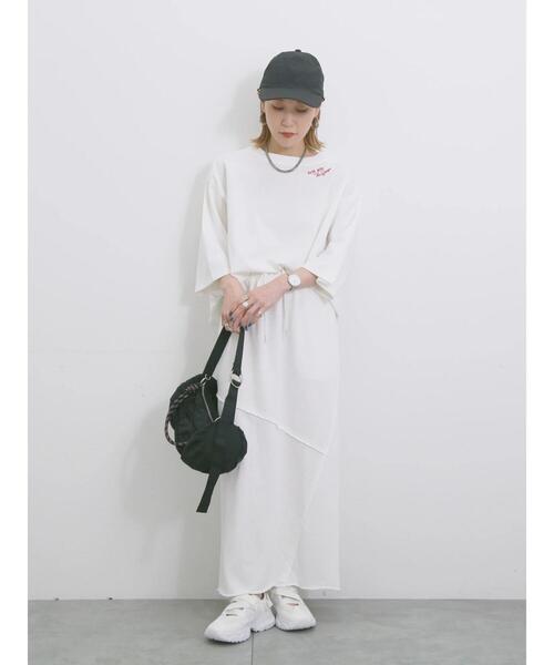 Samansa Mos2 blue（サマンサモスモスブルー）の「◎ポンチロゴ刺繍プルオーバー（Tシャツ/カットソー・レディース・サックスブルー/トップグレー/オフホワイト・F）」の12枚目の写真