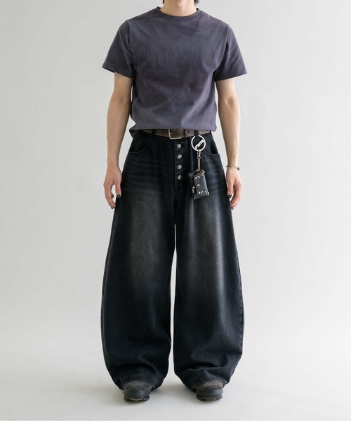 EPNK（イーピーエヌケー）の「【EPNK】Button fly wide denim pants / ボタンフライワイドデニムパンツ（デニムパンツ・メンズ・ブラック/グレー系その他/ブルー/グレー/レオパード/ノンウォッシュ・SMALL/LARGE/MEDIUM）」の14枚目の写真