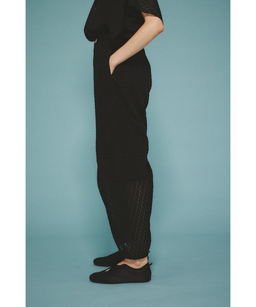 HeRIN.CYE(ヘリンドットサイ)の「Tuck easy pants タックイージーパンツ(その他パンツ・レディース・ブルー系その他/ブラック・36/38)」の6枚目の写真