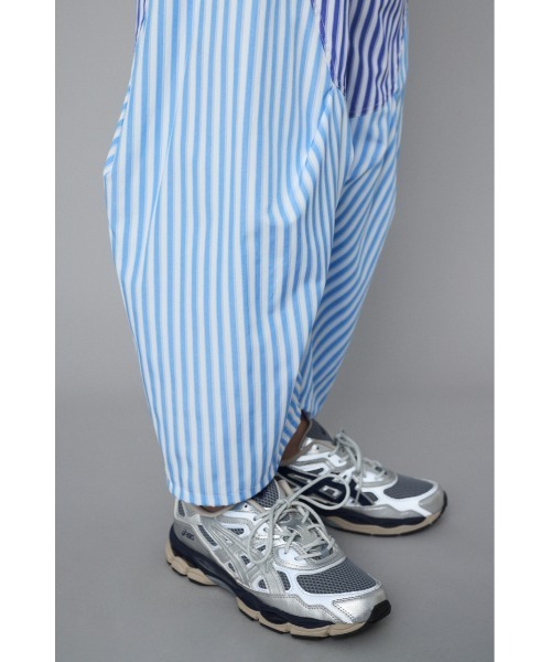 HeRIN.CYE(ヘリンドットサイ)の「Tuck easy pants タックイージーパンツ(その他パンツ・レディース・ブルー系その他/ブラック・36/38)」の19枚目の写真