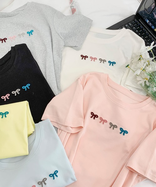 aimoha(アイモハ)の「マルチカラーリボン刺繍Tシャツ (SS)(Tシャツ/カットソー・レディース・ブルー/ピンク/ホワイト/ライトグレー/イエロー・FREE)」の19枚目の写真