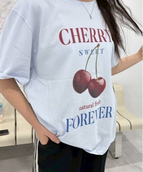 ipugo(イプゴ)の「ipugo/イプゴ チェリーTEE 秋物 秋服 2026年秋冬(Tシャツ/カットソー・レディース・ブルー/ホワイト・FREE)」の9枚目の写真