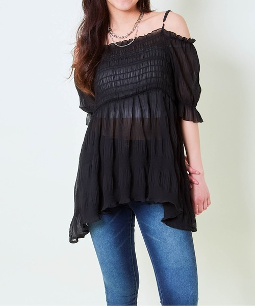 GORGE(ゴージ)の「《マジョリカプリーツ×肩見せ》レディース オフショルブラウス 体型カバー 春夏秋(シャツ/ブラウス・レディース・ブラック/オフホワイト/グレー・F)」の3枚目の写真