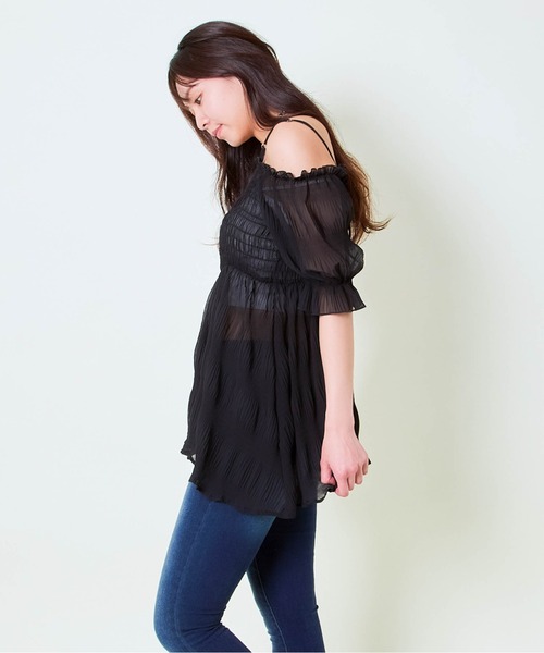 GORGE(ゴージ)の「《マジョリカプリーツ×肩見せ》レディース オフショルブラウス 体型カバー 春夏秋(シャツ/ブラウス・レディース・ブラック/オフホワイト/グレー・F)」の12枚目の写真
