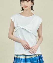 Settimissimo（セッティミッシモ）の「フロント ツイストデザイン ノースリーブ プルオーバー（Tシャツ/カットソー）」