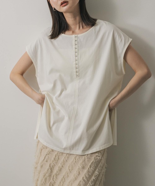 セール】フロントホックフレンチスリーブカットトップ（Tシャツ